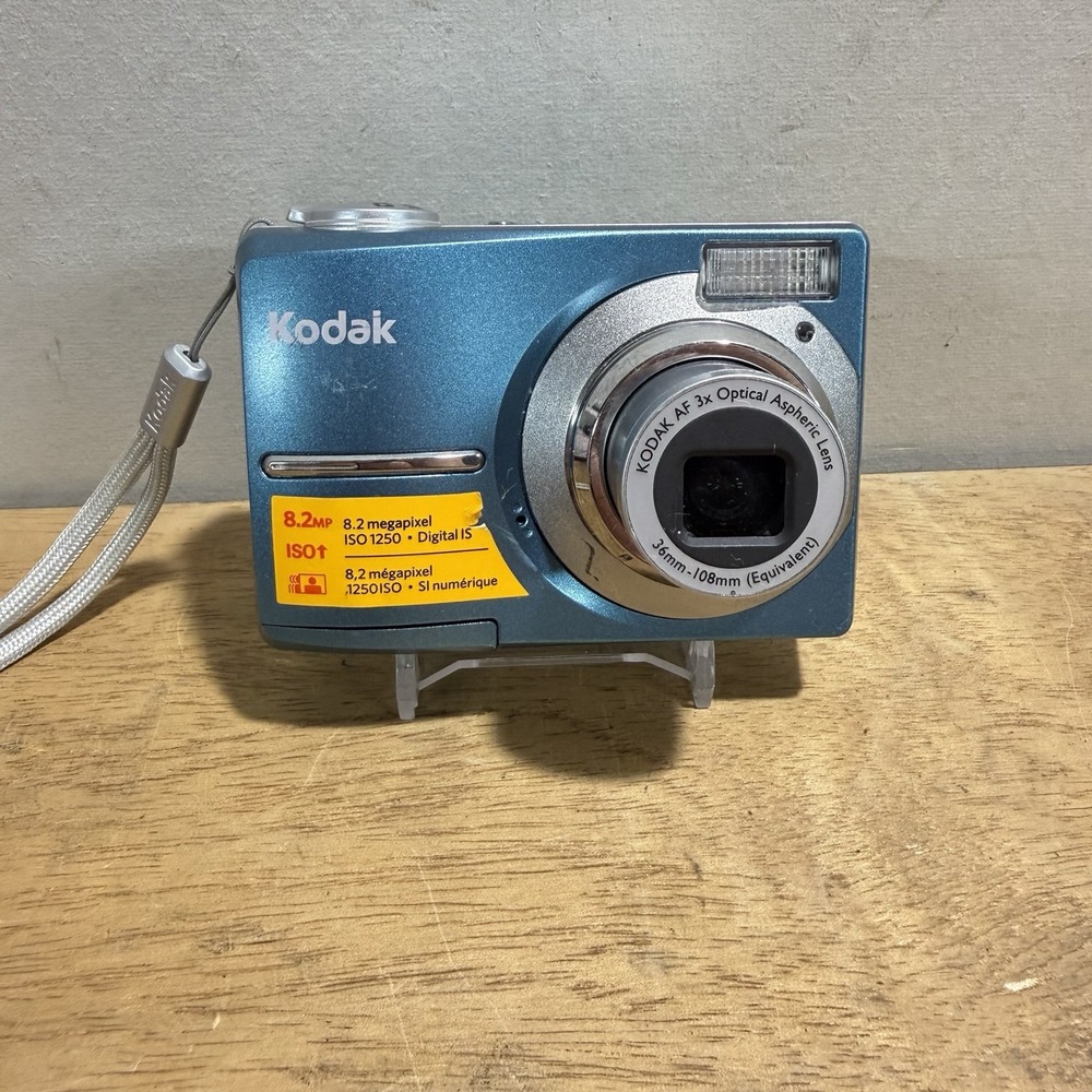 Kodak EasyShare C813 Digital Camera 8.2 MP Blue Y2K Compact 3x Zoom Tested CB